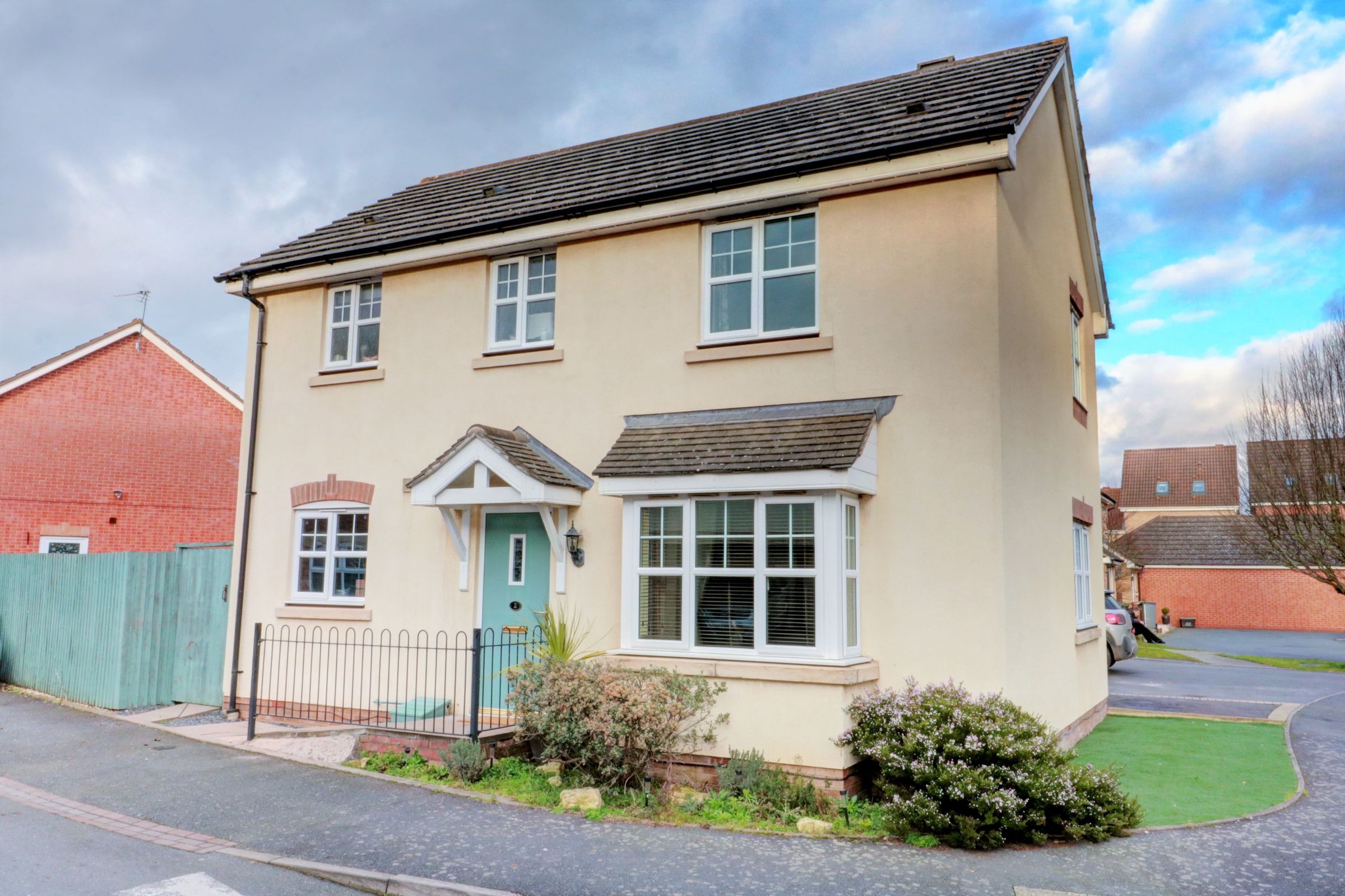 3 bed detached house for sale in Kitegreen Close, Chelmsley Wood