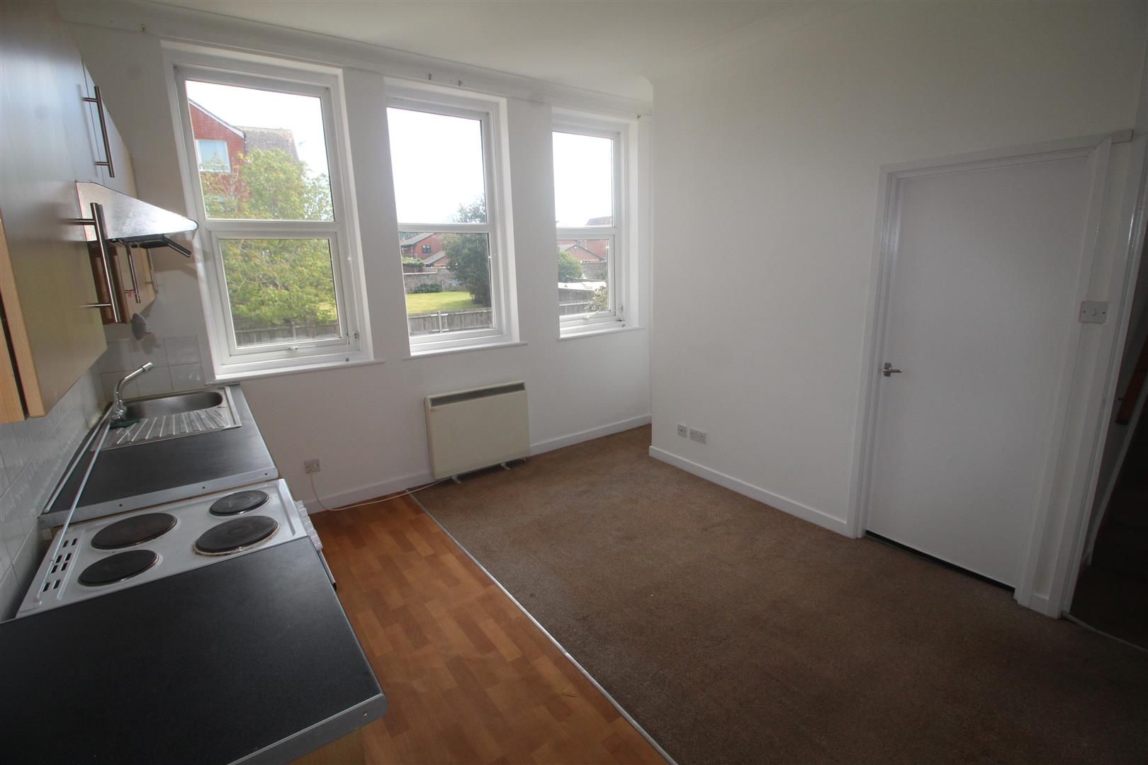 1 bed flat for sale in Wilbury House, Beach Road, Littlehampton BN17