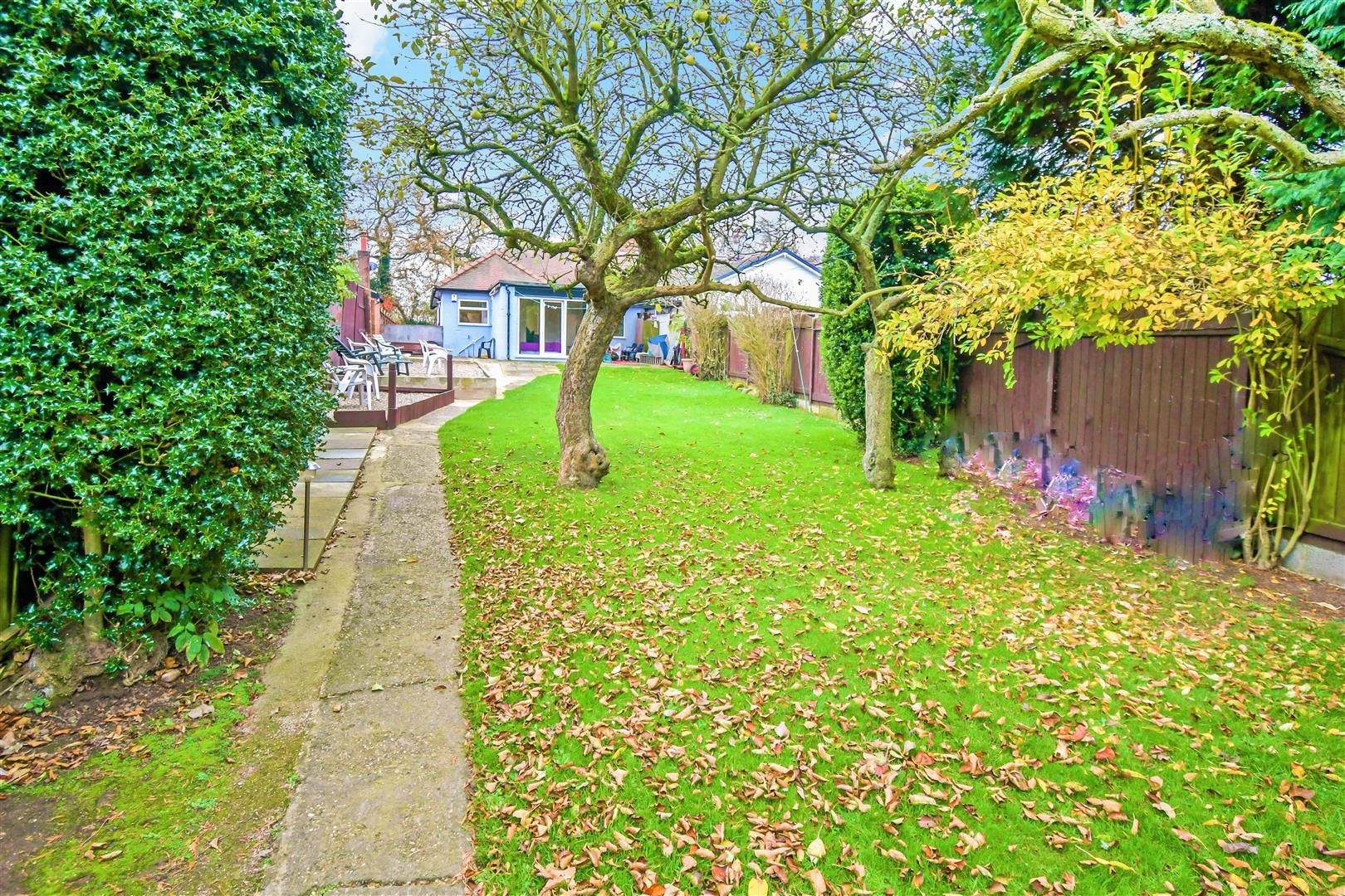 3 bed semidetached bungalow for sale in Ganstead Lane, Ganstead