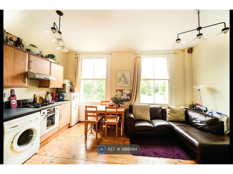 2 bed flat to rent in Holloway Road, London N19 Zoopla