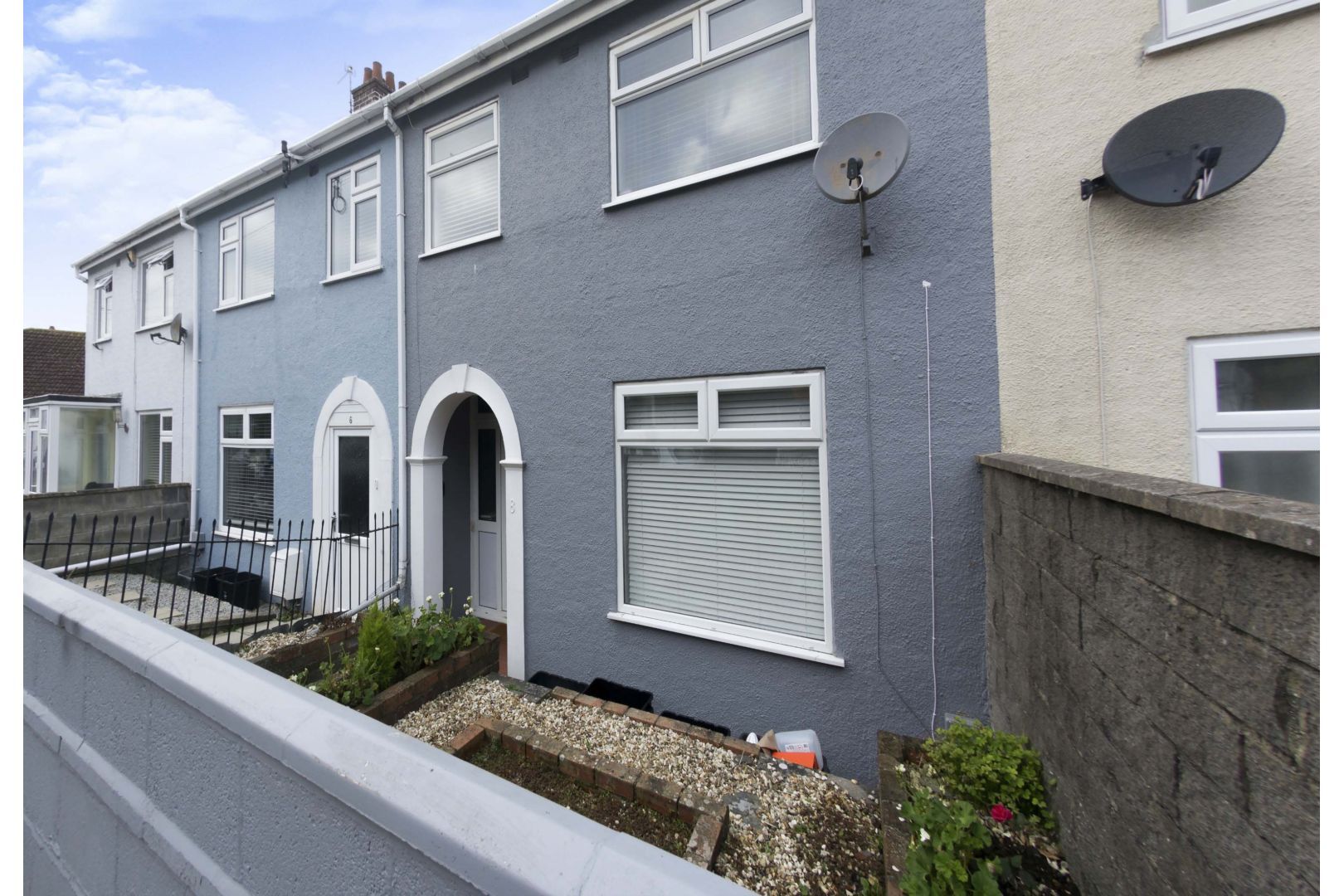 3 bed terraced house for sale in Hill Park Road, Torquay TQ1 Zoopla