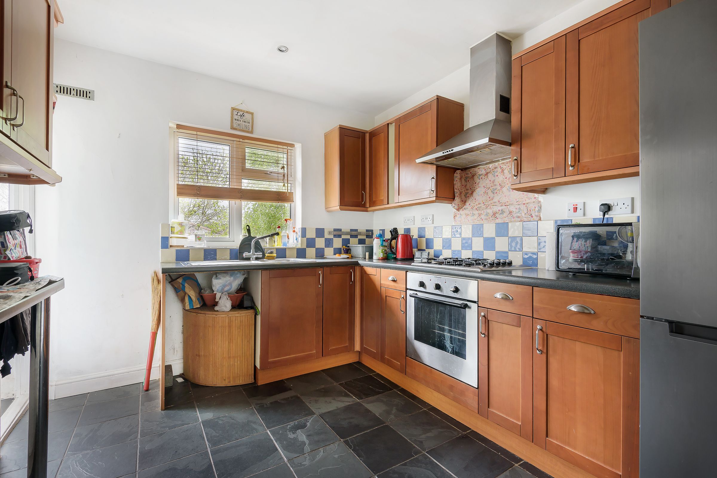 2 bed flat to rent in Rickmansworth Road, Pinner HA5 Zoopla