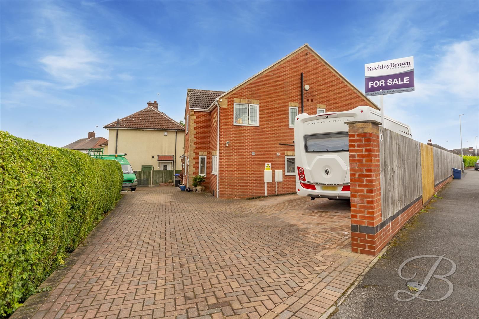 4 bed detached house for sale in Dovedale Avenue, SuttonInAshfield
