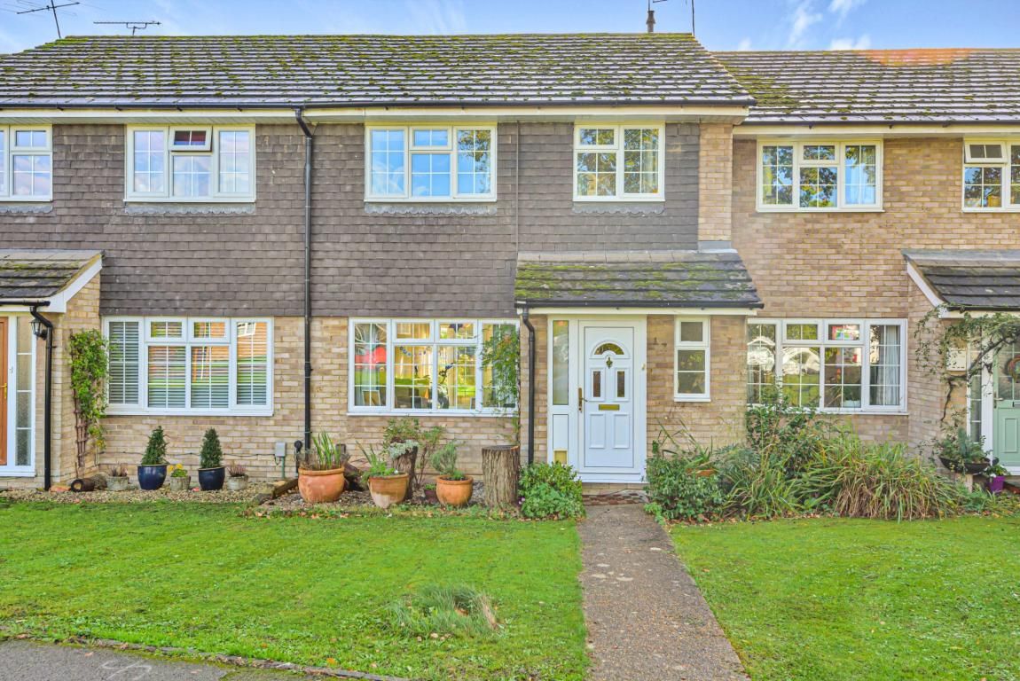3 bed terraced house for sale in Knox Green, Binfield RG42 Zoopla