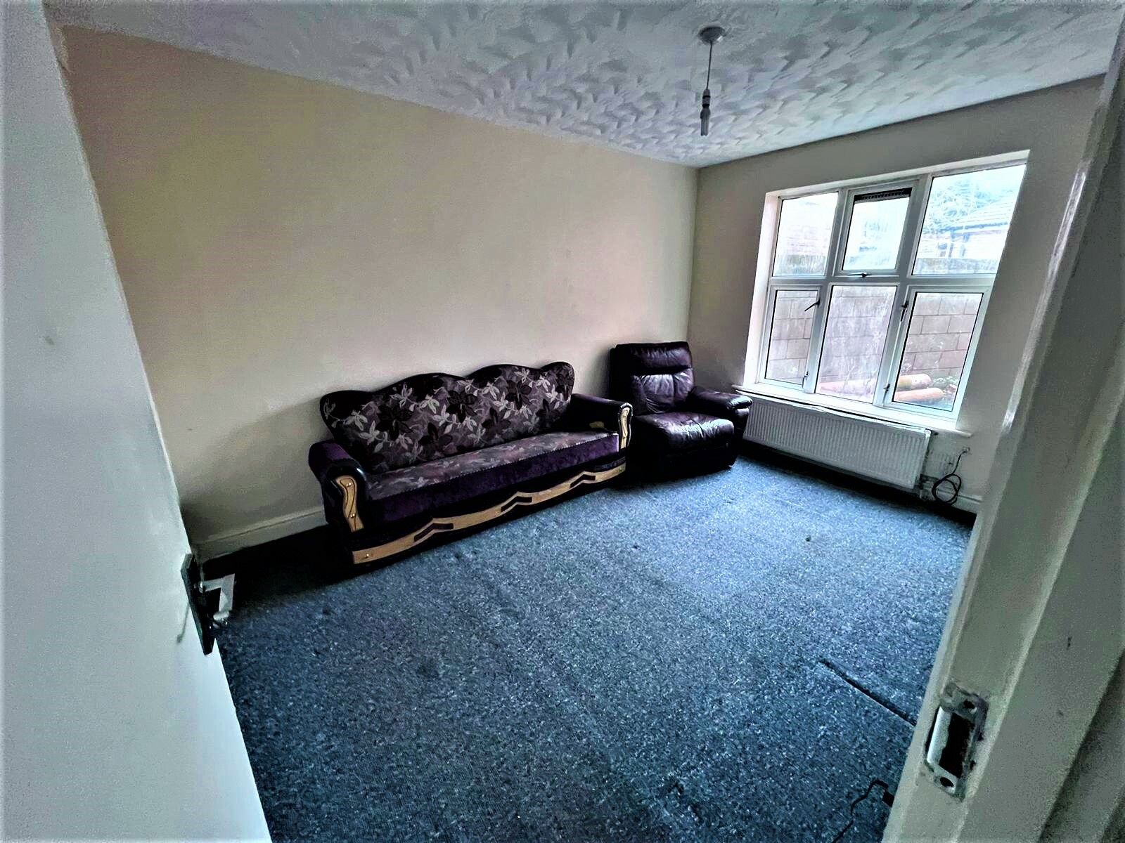 2 bed flat to rent in Rutland Avenue, High HP12 Zoopla