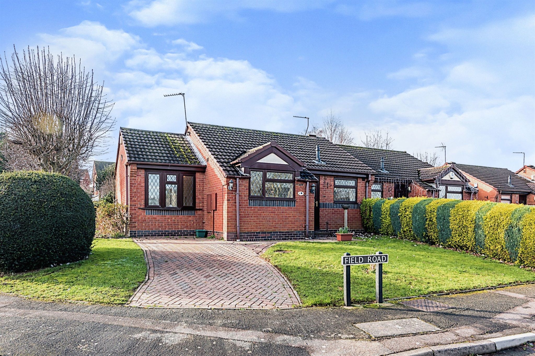 2 bed semidetached bungalow for sale in Field Road, Lichfield WS13