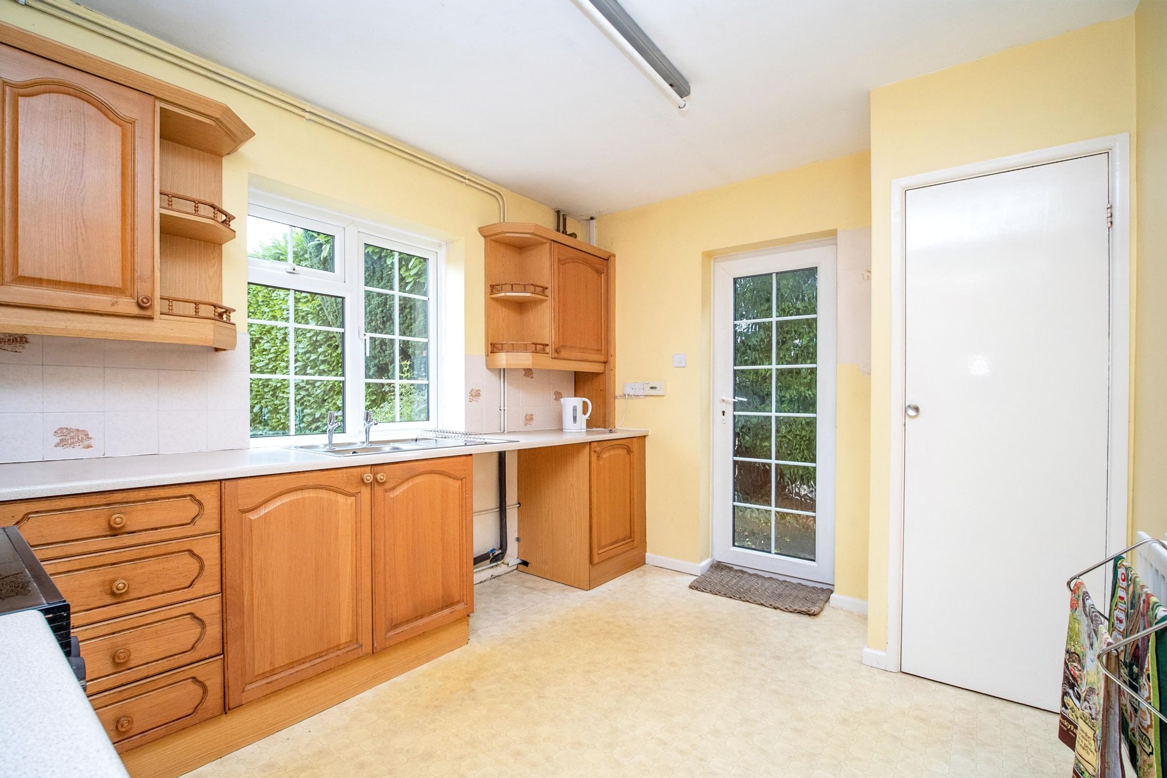 4 bed detached house for sale in Vicarage Gardens, Charminster