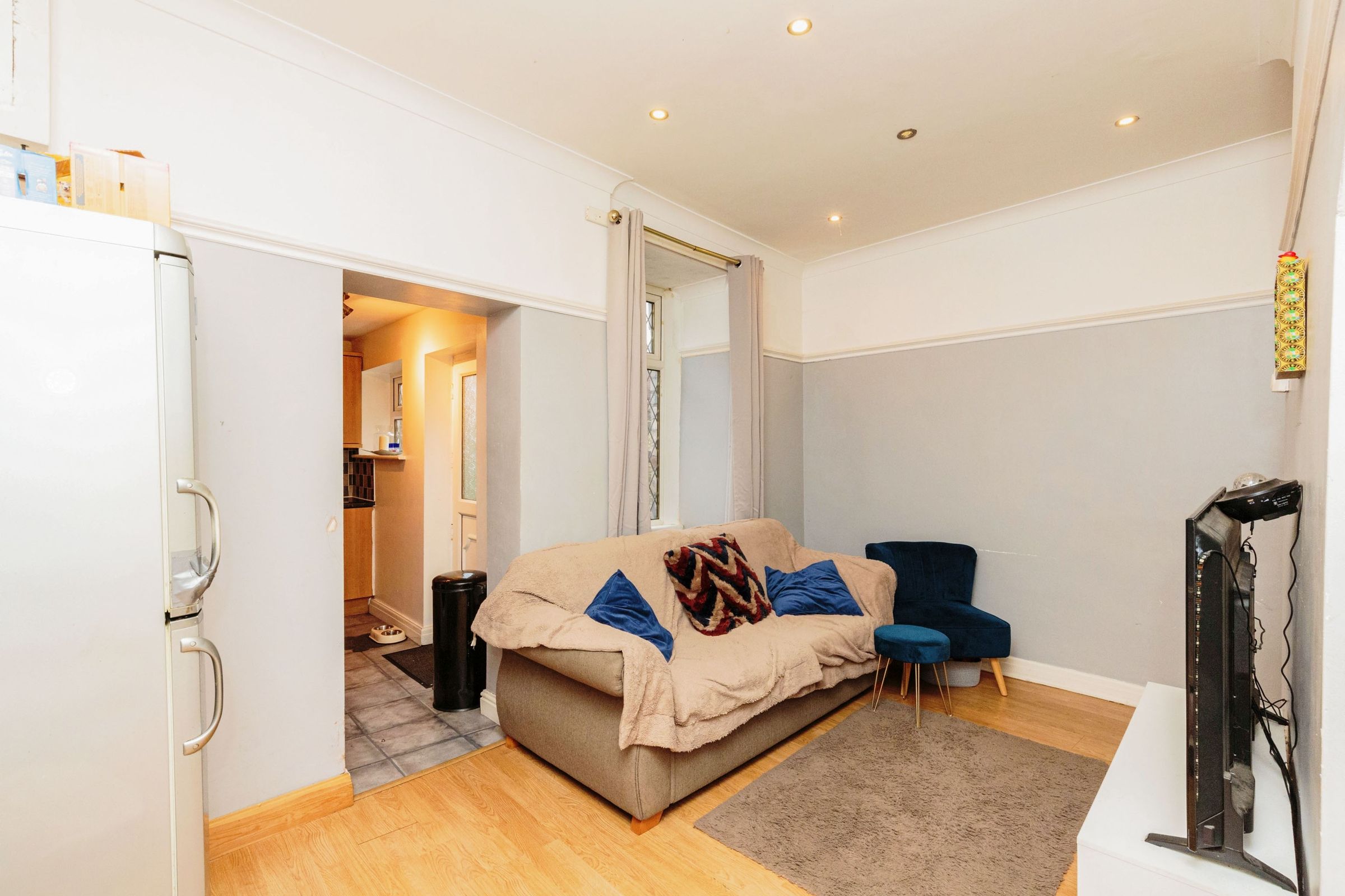 2 bed end terrace house for sale in Garstang Road South, Preston PR4