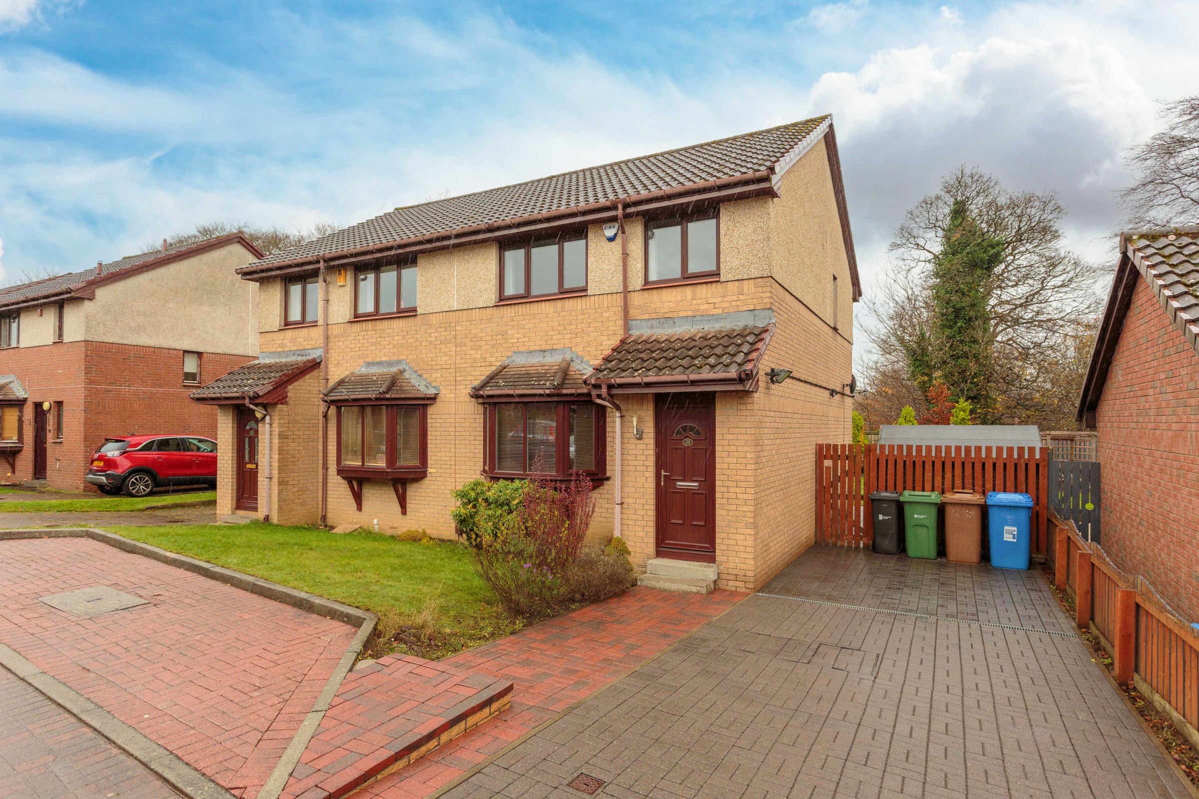 3 bed semidetached house to rent in Balllantyne Place, Eliburn