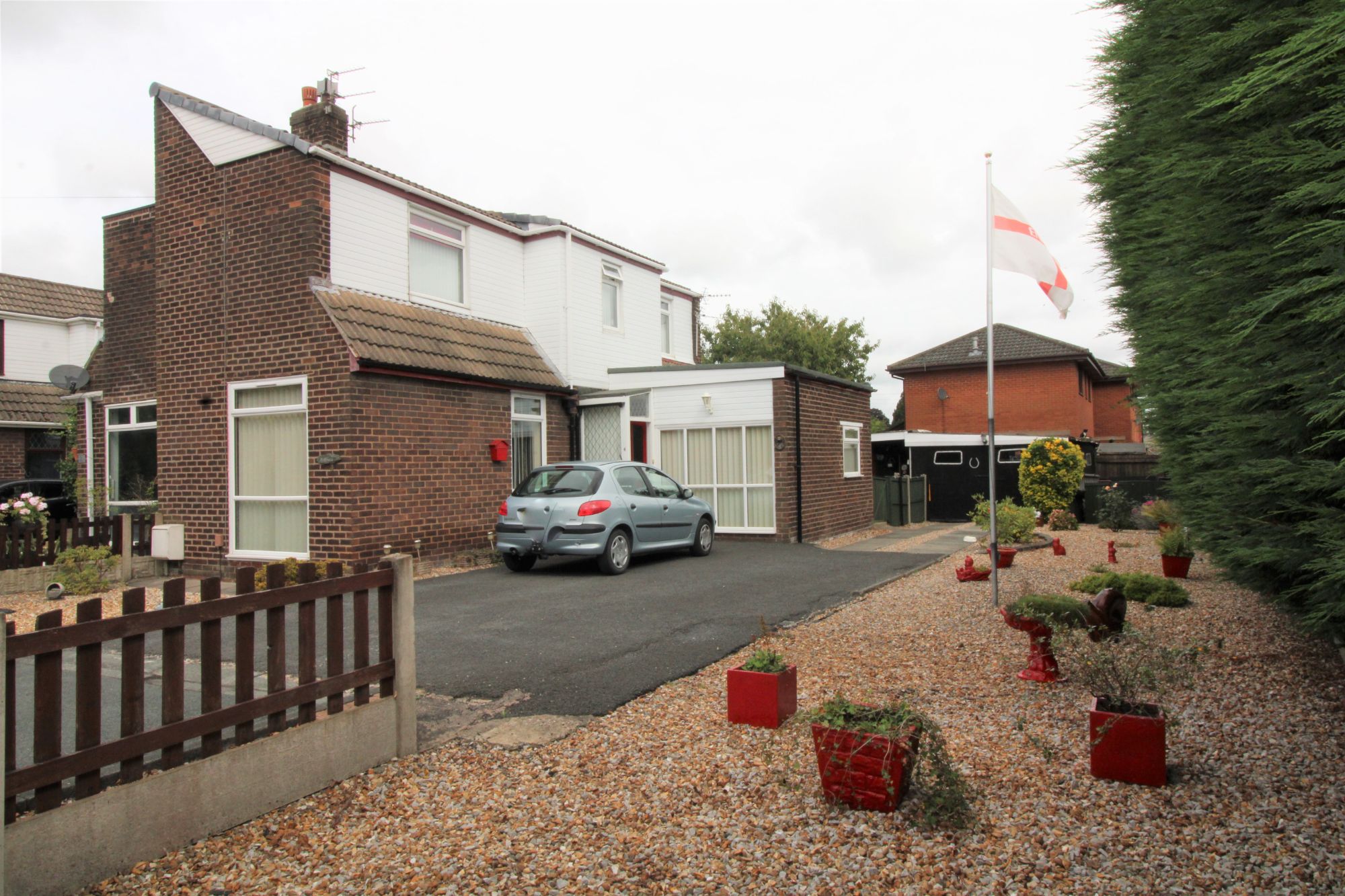 4 bed semidetached house for sale in Orrell Close, Leyland PR25 Zoopla