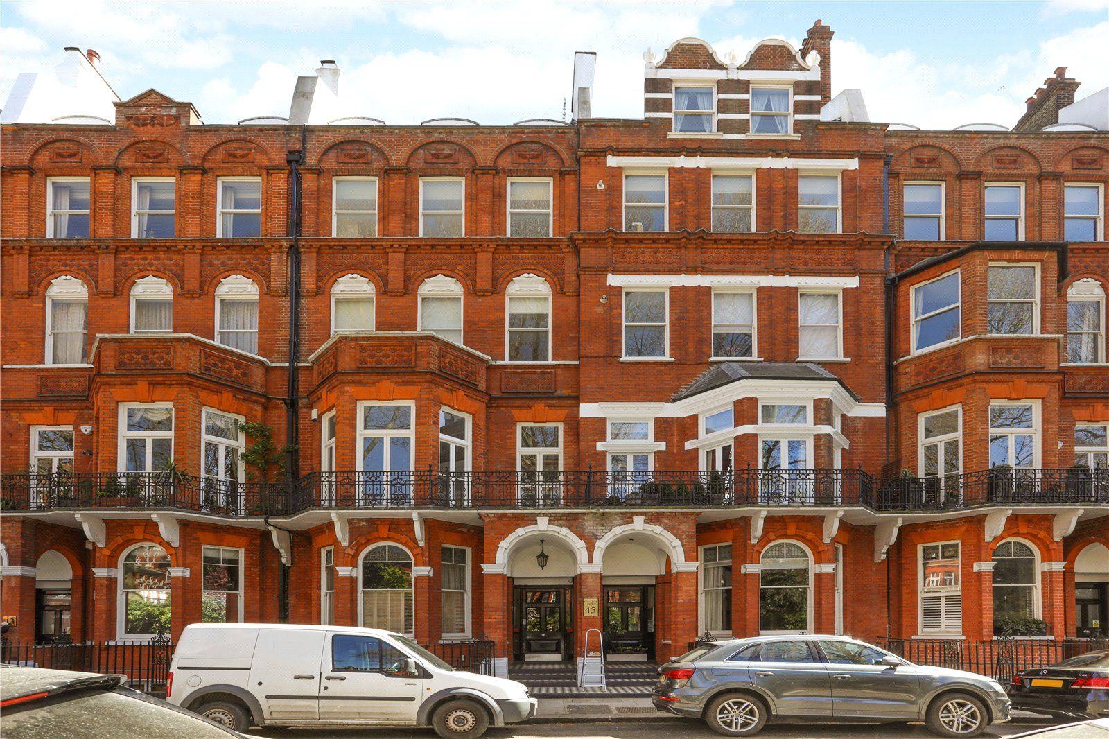 Roberts Court, Barkston Gardens, London SW5  