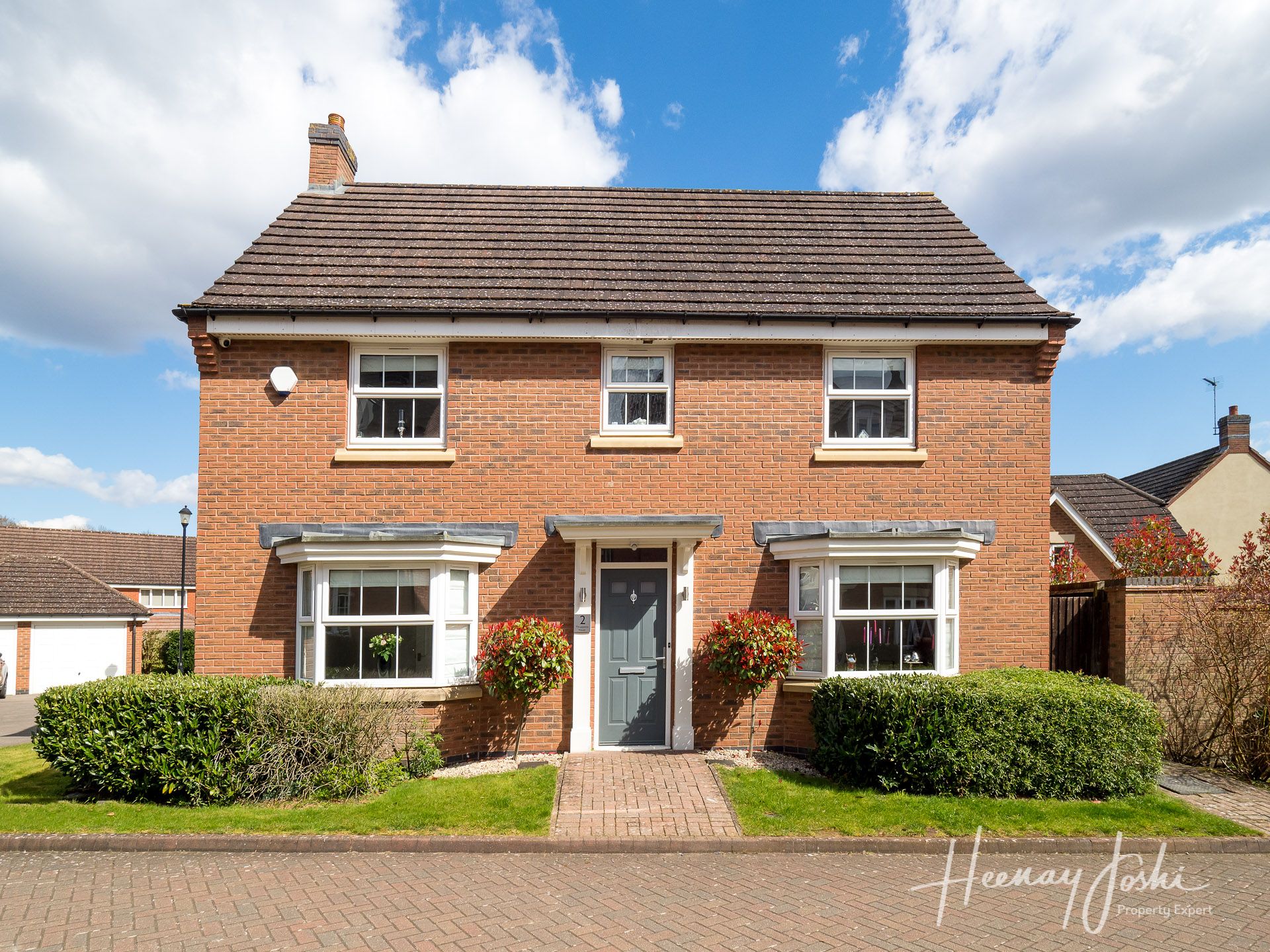 Thruppence Close, Westwood Heath CV4  