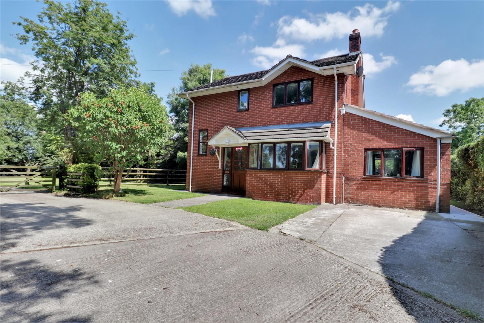 3 bed detached house for sale in Wilding Street, Crewe CW1 Zoopla
