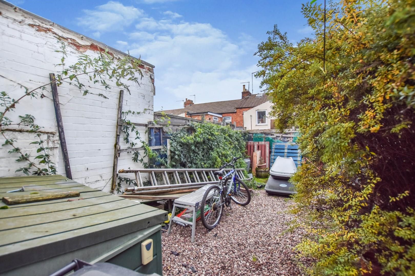 2 bed terraced house for sale in Salisbury Street, Semilong