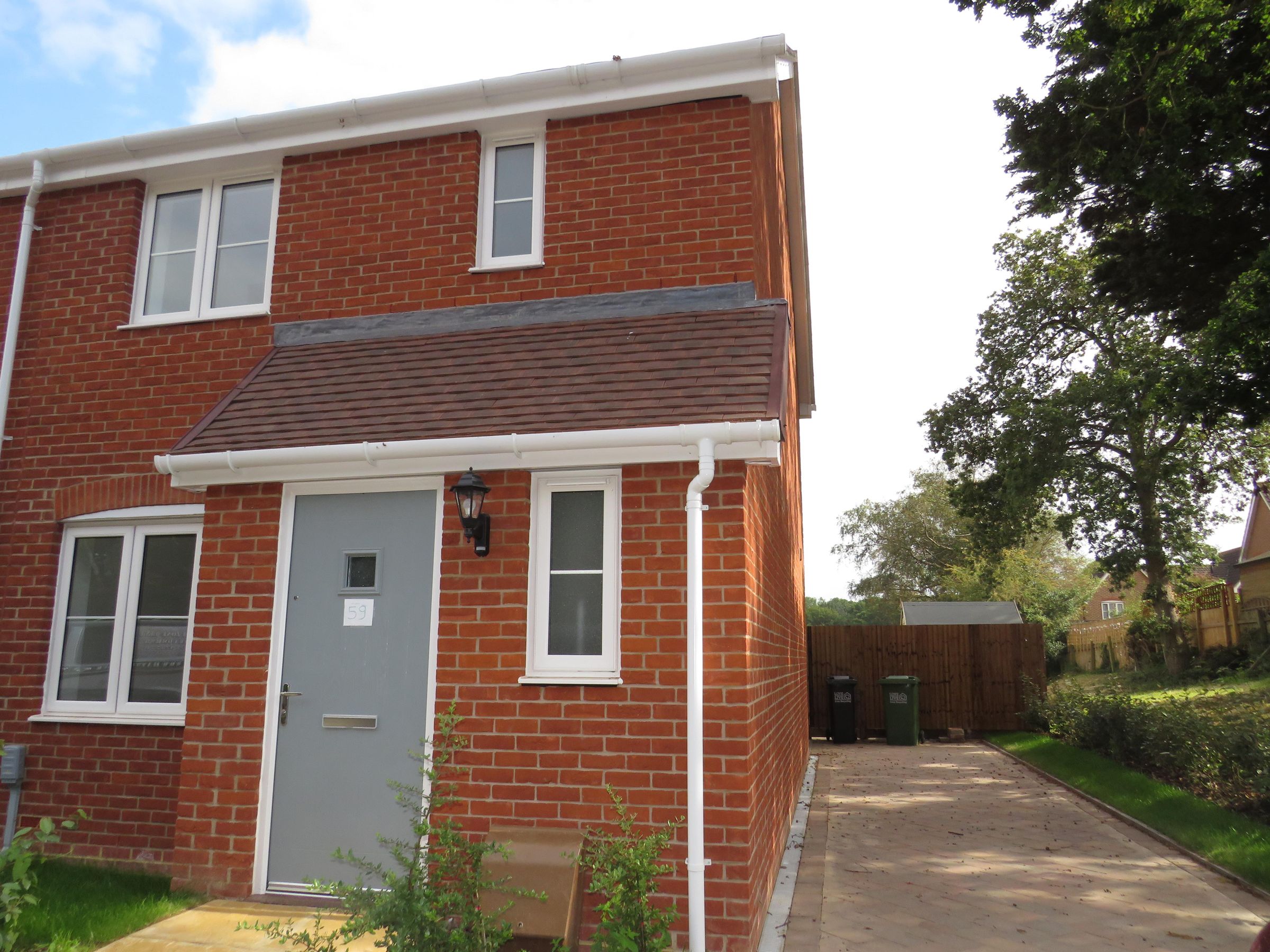3 bed property to rent in Preston Hall Close, BexhillOnSea TN39 Zoopla