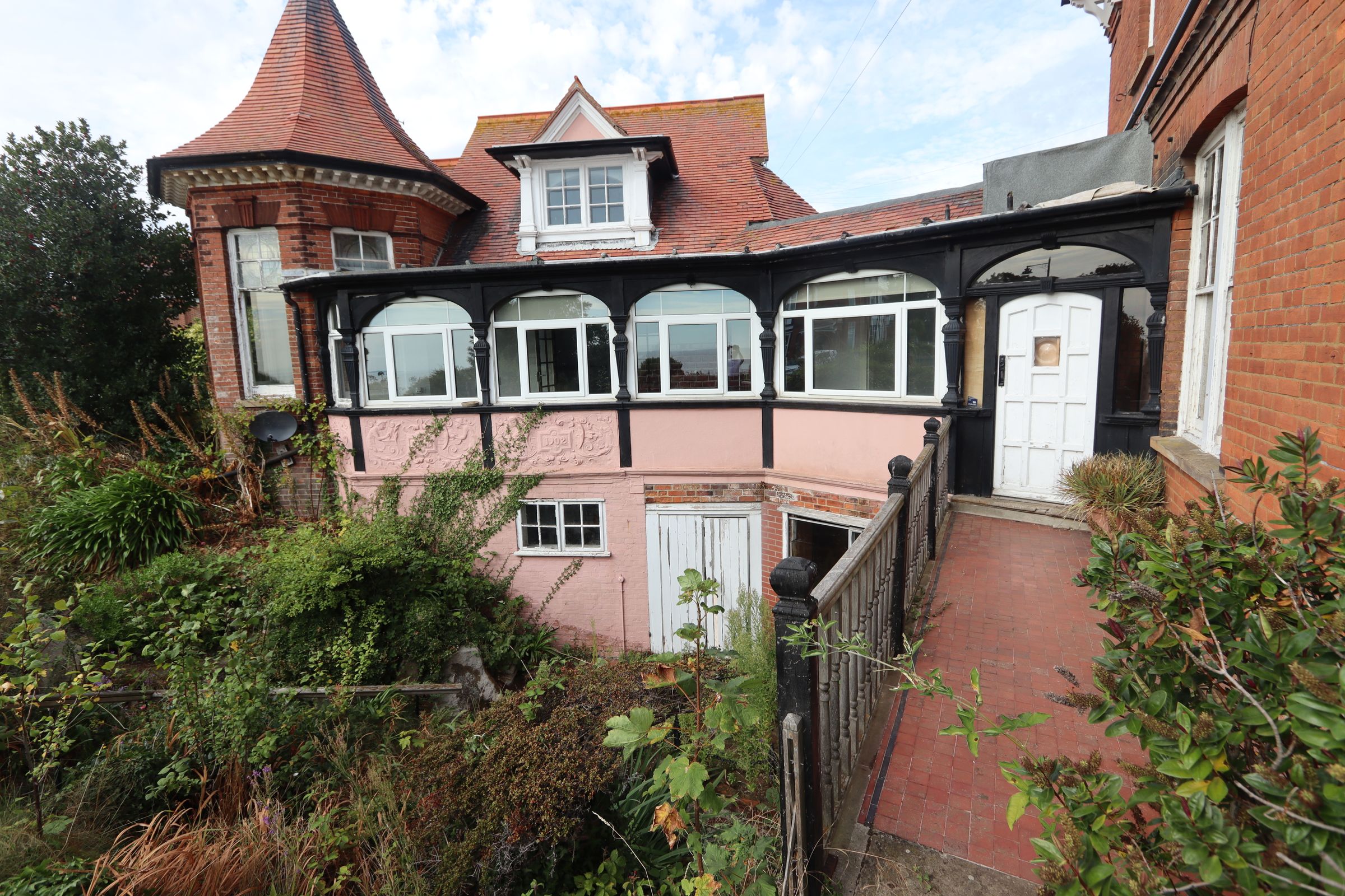 2 bed bungalow to rent in Wolsey Gardens, Felixstowe IP11 Zoopla