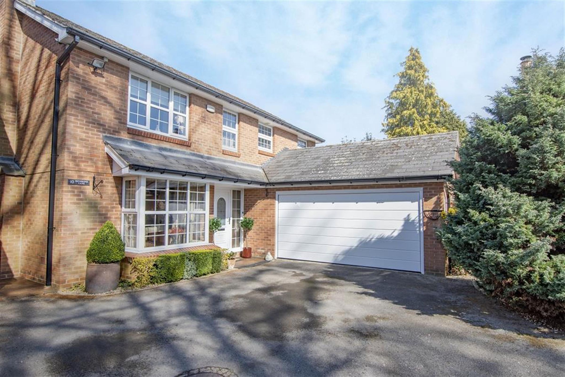 4 bed detached house for sale in Richmond Lane, Bawtry, Doncaster DN10