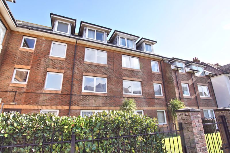 1 bed property for sale in Homeryde House, High Street, LeeOnTheSolent PO13 Zoopla