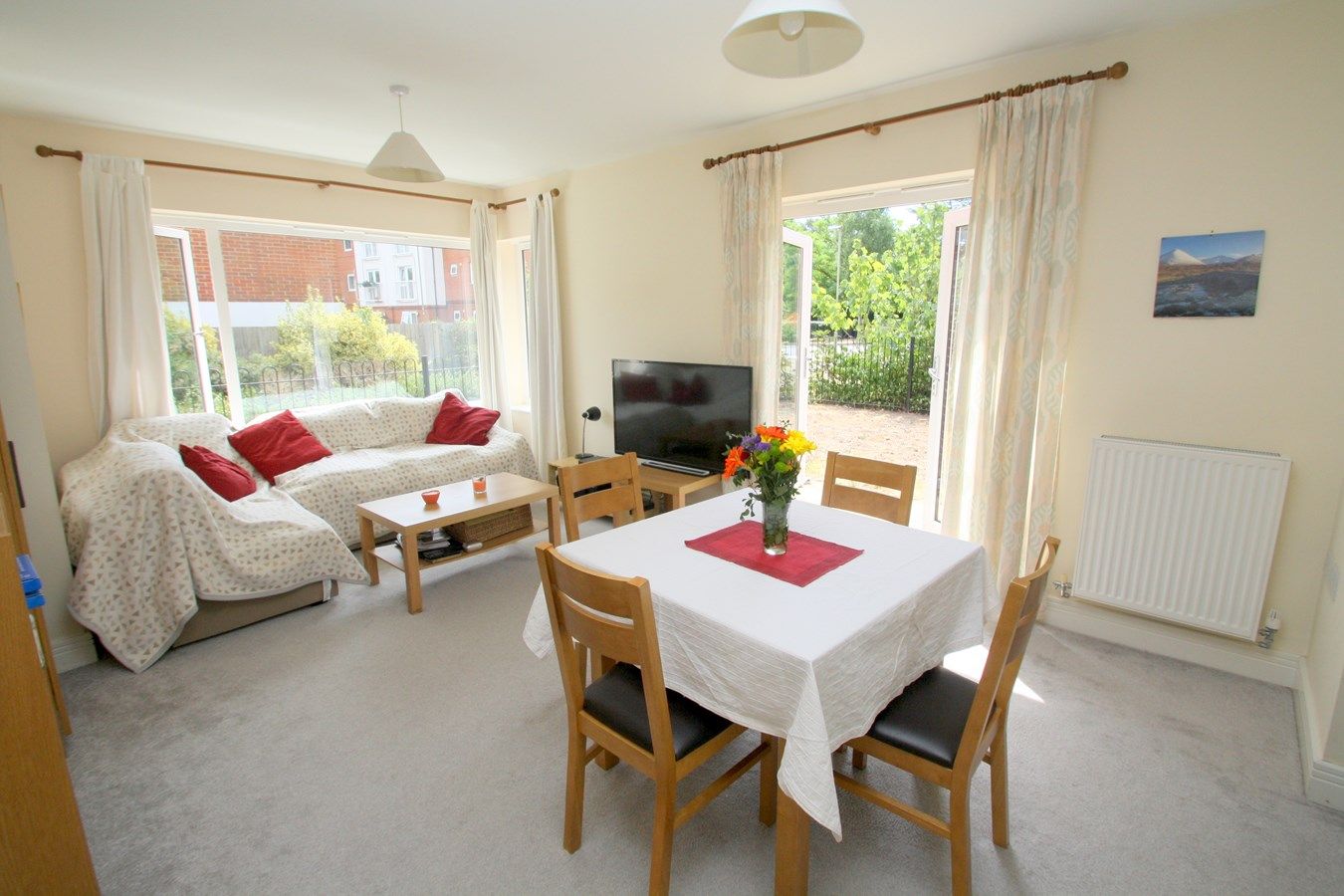 1 bed property for sale in Shaw Close, StainesUponThames TW19 Zoopla