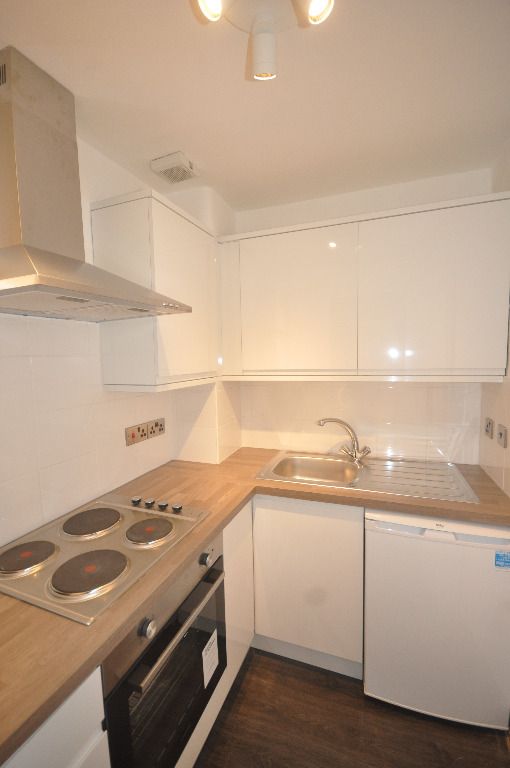 1 bed flat to rent in Garrioch Road, North Kelvinside, Glasgow G20 Zoopla