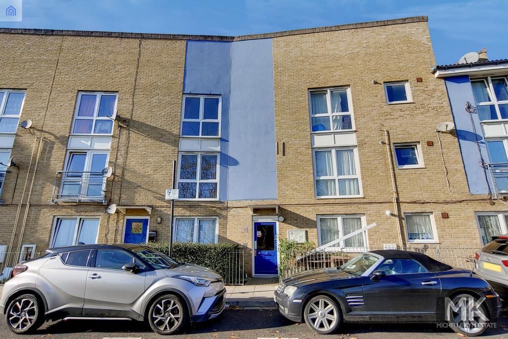 Uamvar St, Poplar, London E14