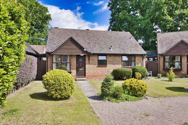 2 bed detached bungalow for sale in The Grange, Chobham, Woking GU24