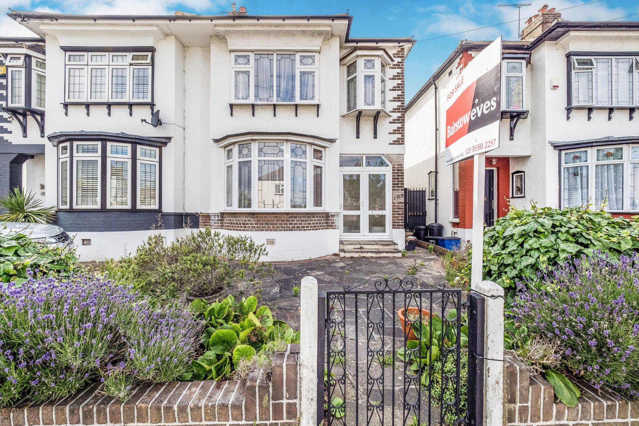 3 bed semidetached house for sale in Colvin Gardens, Ilford, Essex, United Kingdom IG6 Zoopla