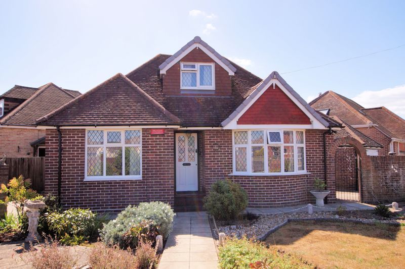 2 bed detached bungalow for sale in Orchard Grove, Fareham PO16 Zoopla