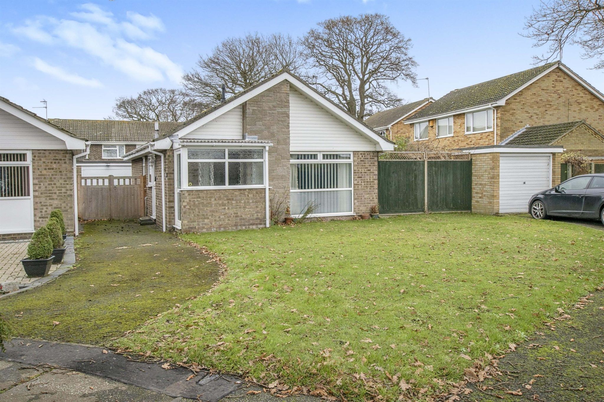 2 bed detached bungalow for sale in Hogarth Walk, Lowestoft NR32 Zoopla