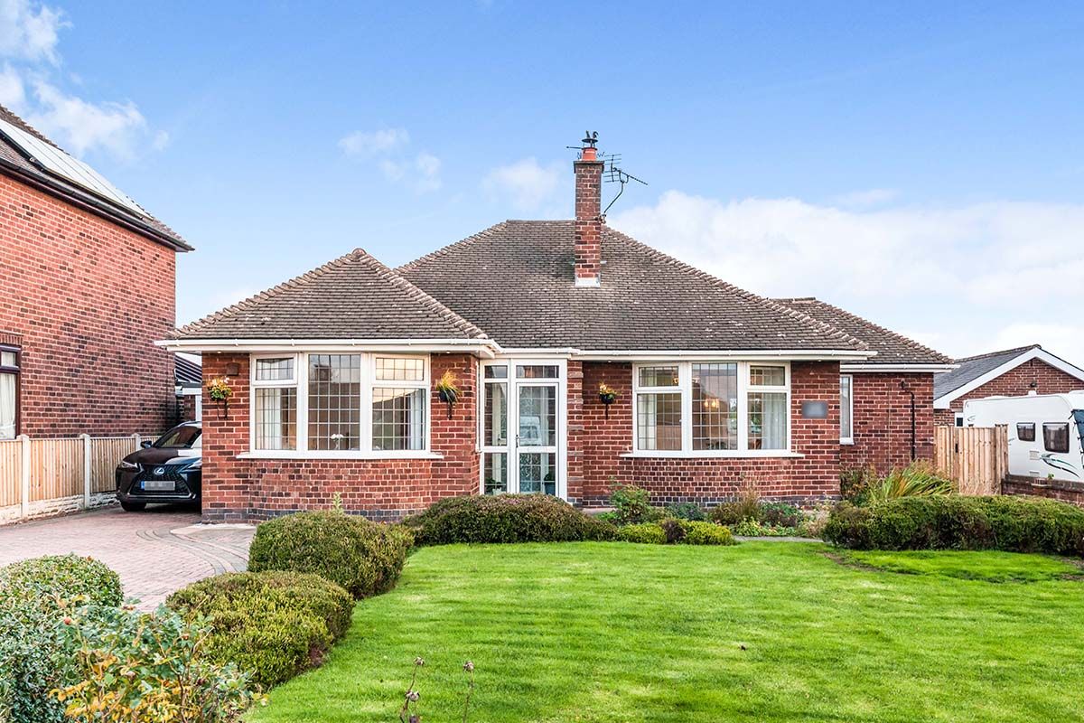 2 bed bungalow for sale in Wagstaff Lane, Jacksdale, Nottingham