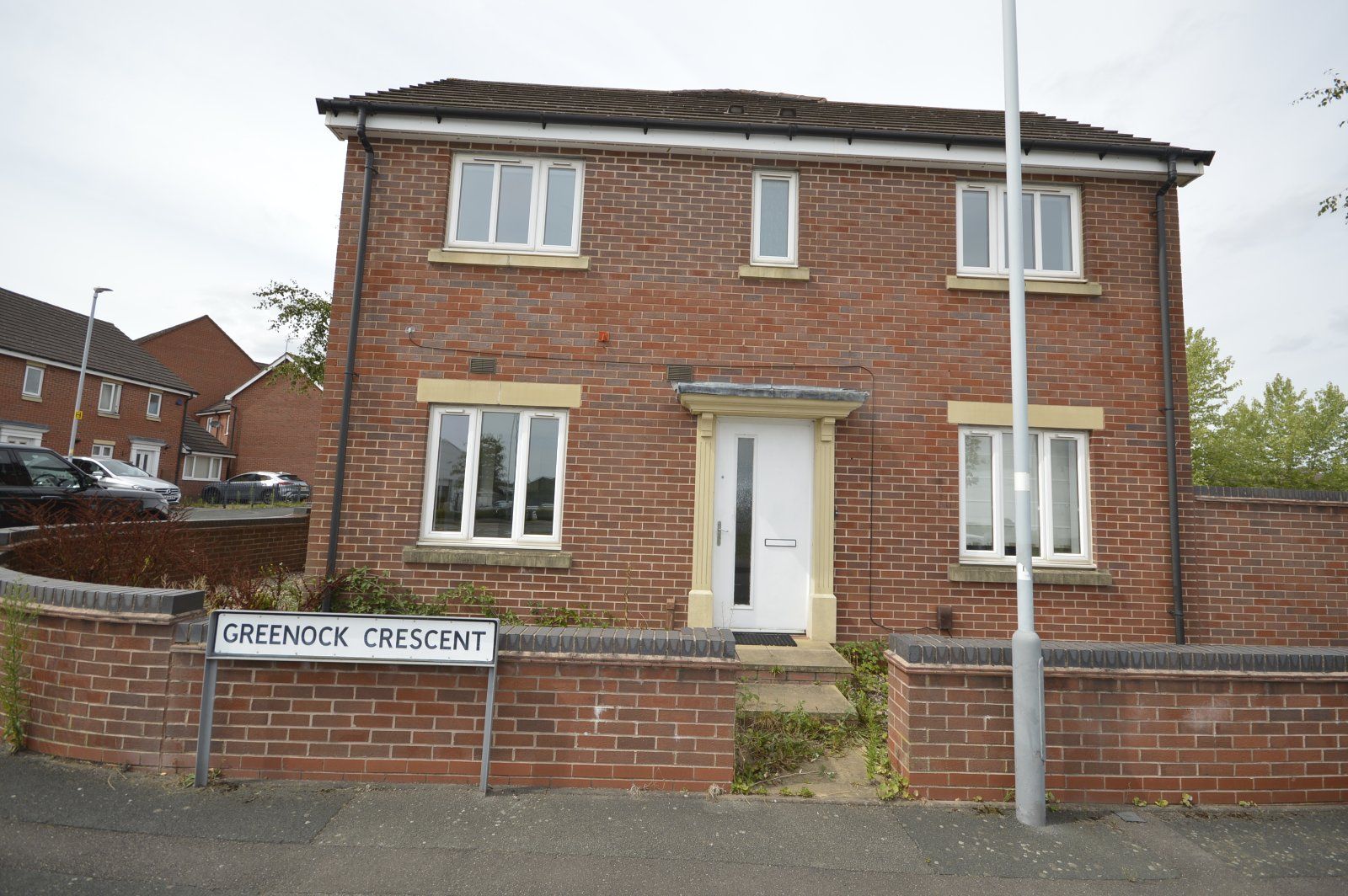3 bed semidetached house to rent in Greenock Crescent, Wolverhampton