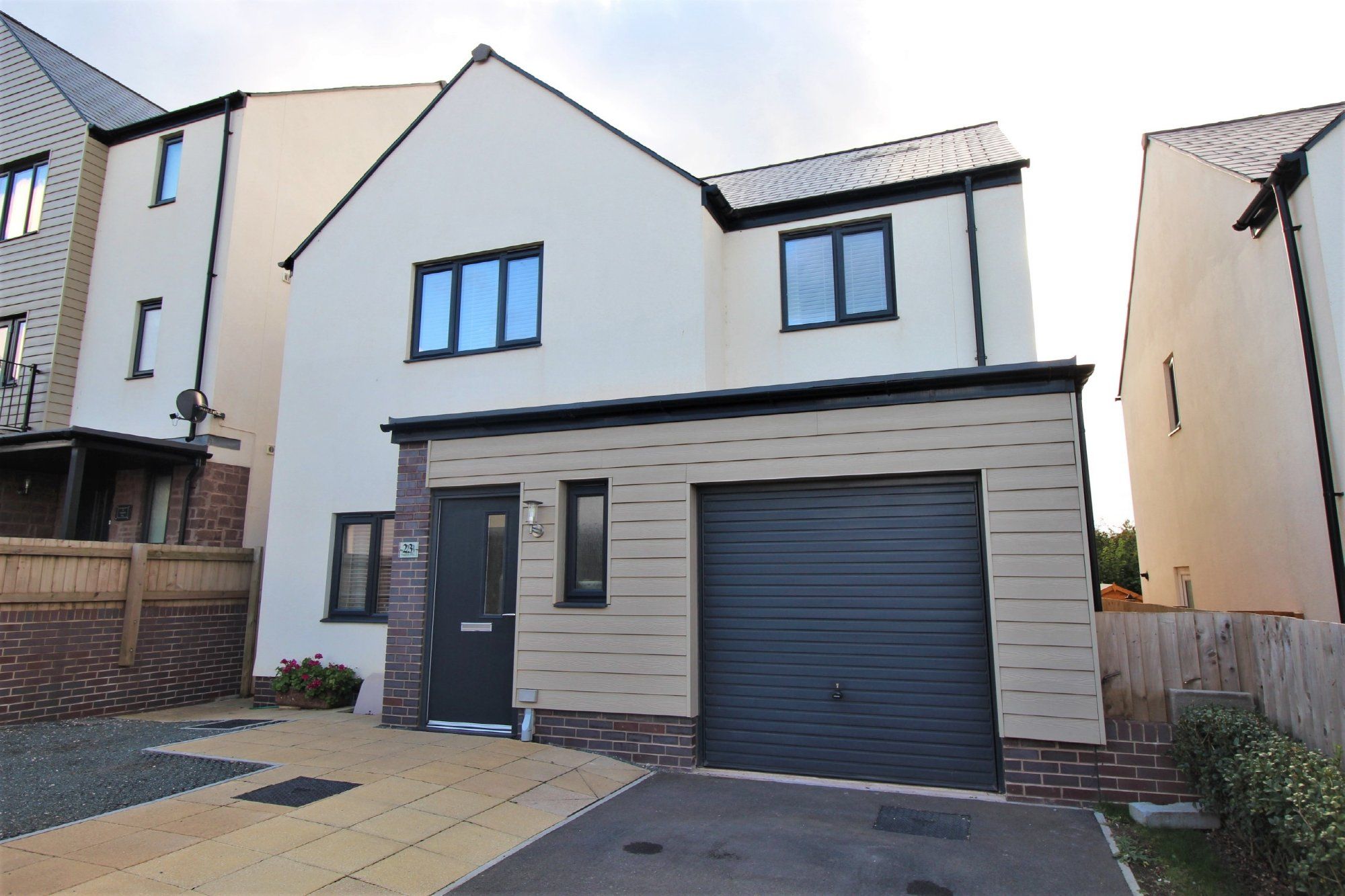 4 bed detached house for sale in Foxglove Way, Paignton TQ4 Zoopla