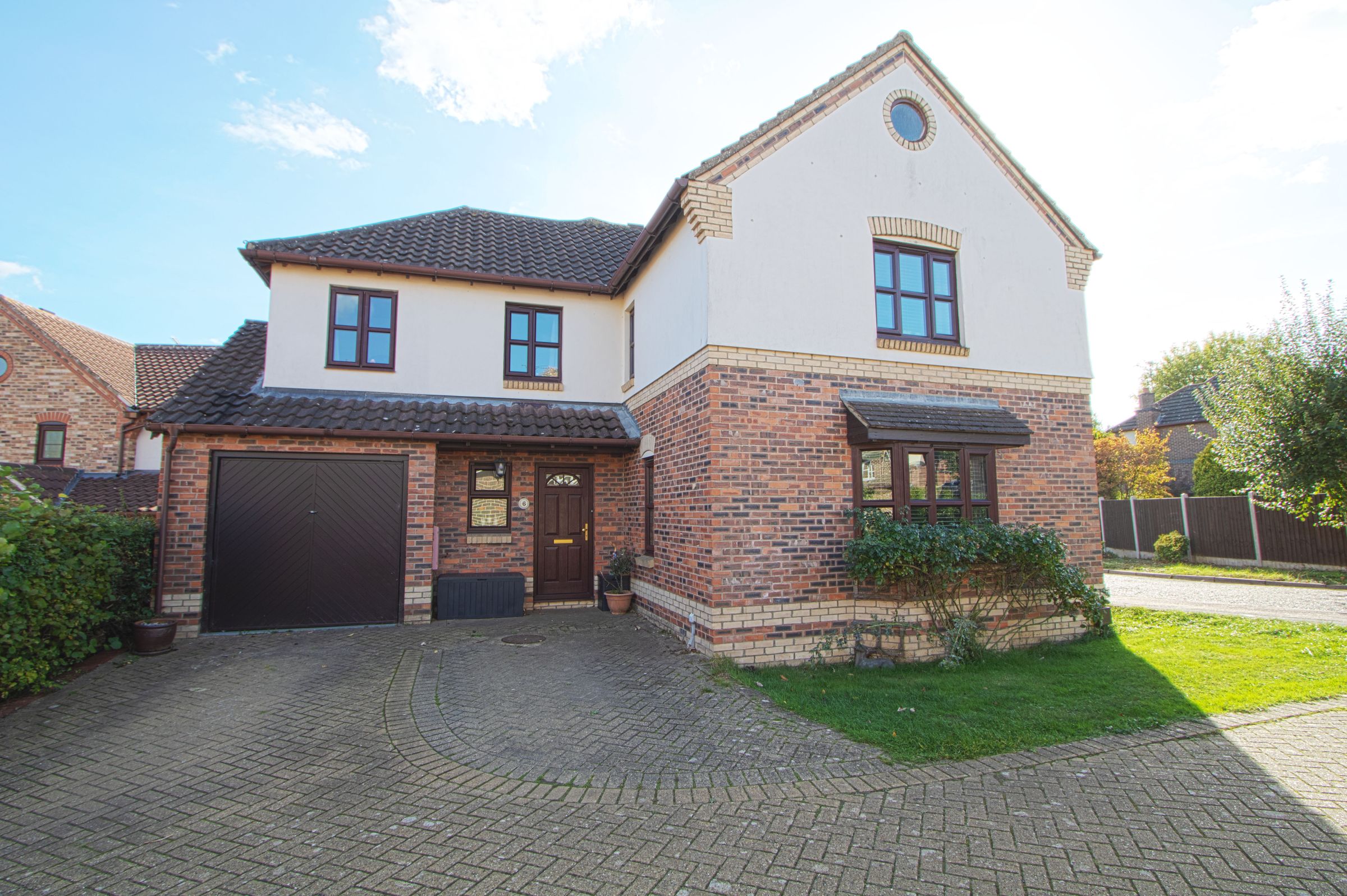 4 bed detached house for sale in Bunting Lane, Billericay, Essex CM11 Zoopla