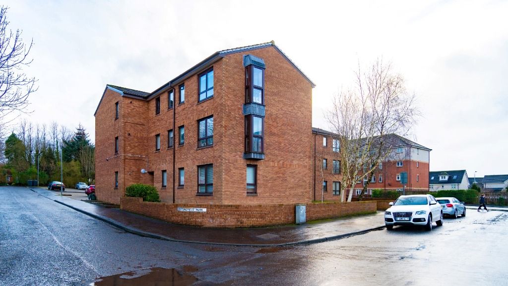 2 bed flat to rent in Stonefield Park, Paisley PA2 Zoopla