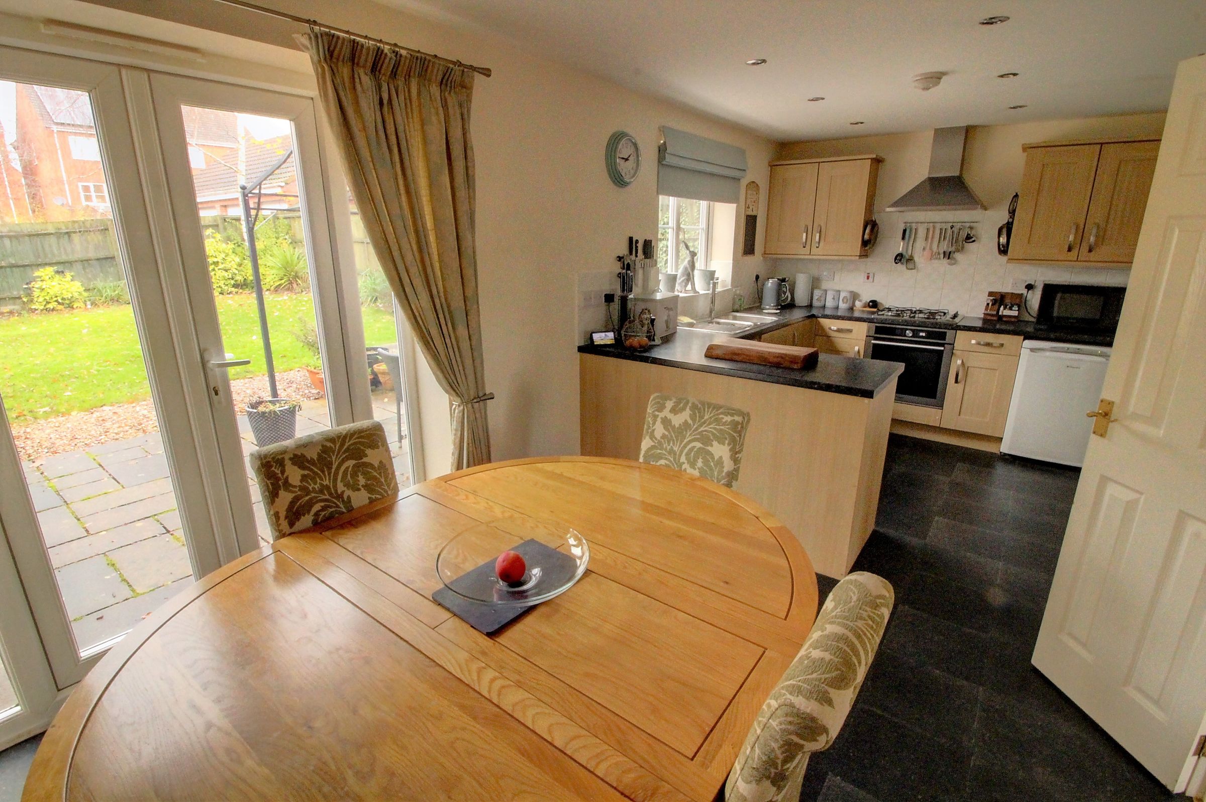 4 bed detached house for sale in Harker Drive, Coalville LE67 Zoopla