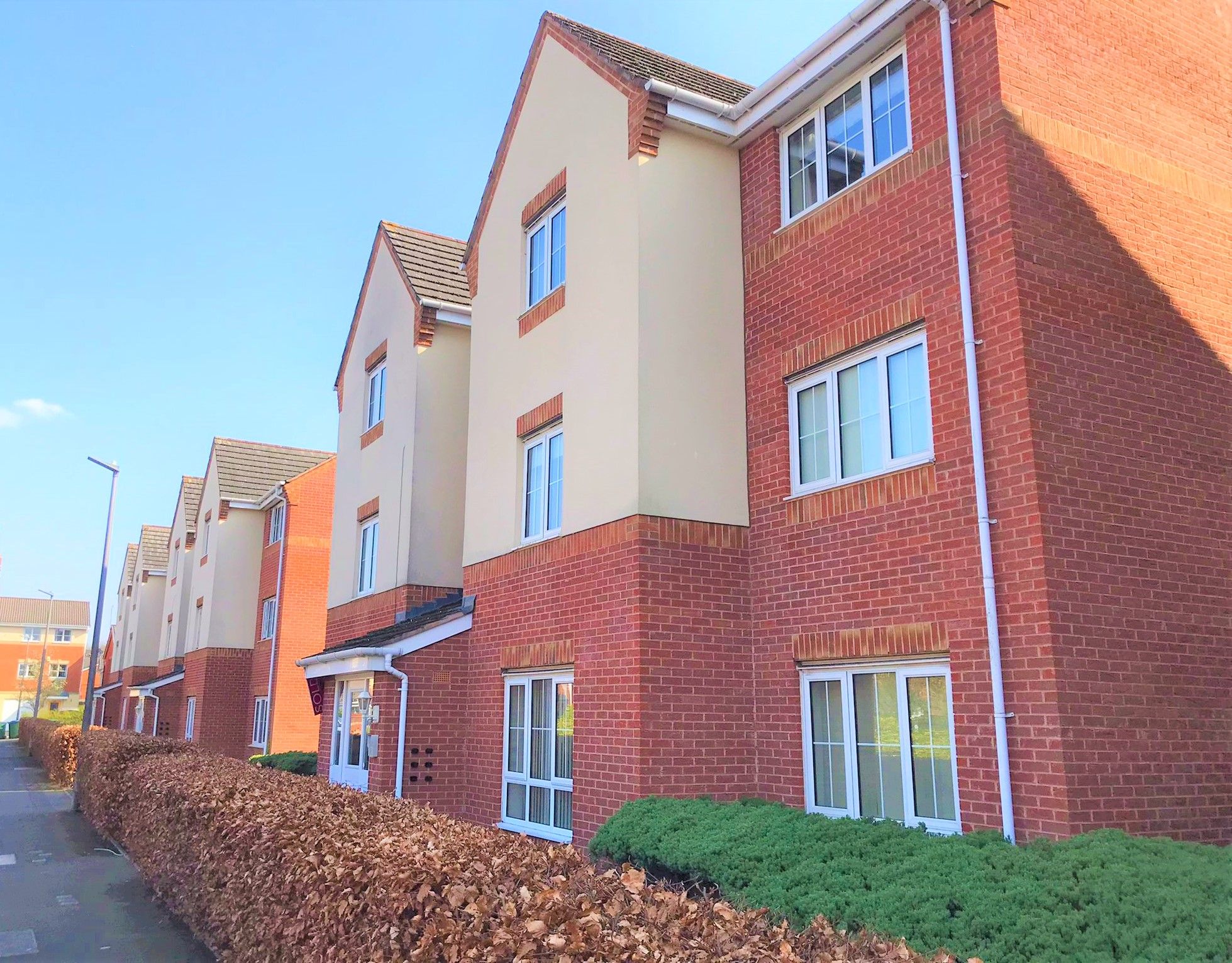 2 bed flat for sale in Unitt Drive, Cradley Heath B64 Zoopla