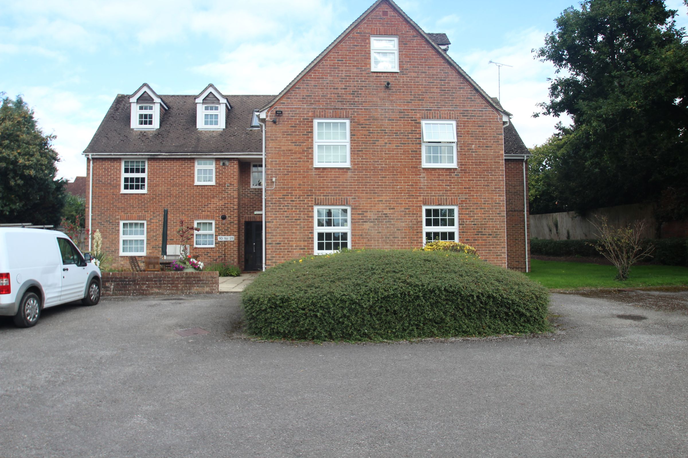 Studio for sale in The Laurels, Eddington, Hungerford RG17 Zoopla