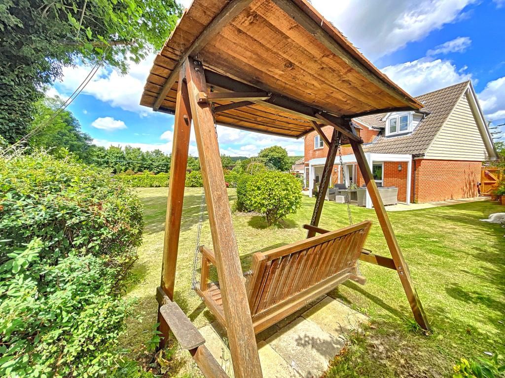 5 bed detached house for sale in The Grooms, Halling, Kent ME2 Zoopla