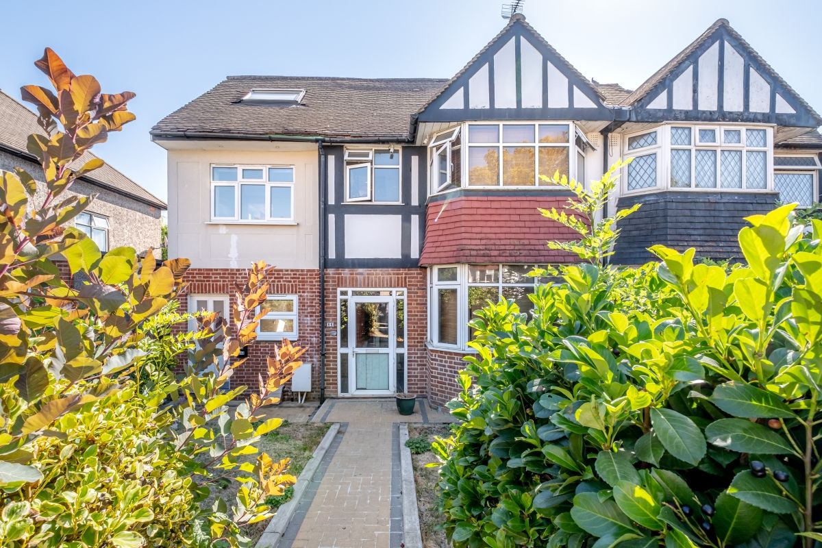 2 bed flat to rent in Exford Road, London SE12 Zoopla