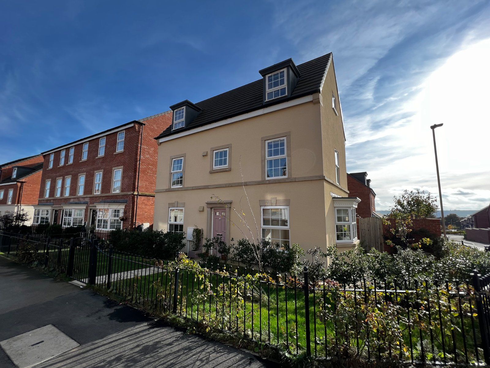 4 bed detached house for sale in Ashlar Drive, Eastfield, Scarborough