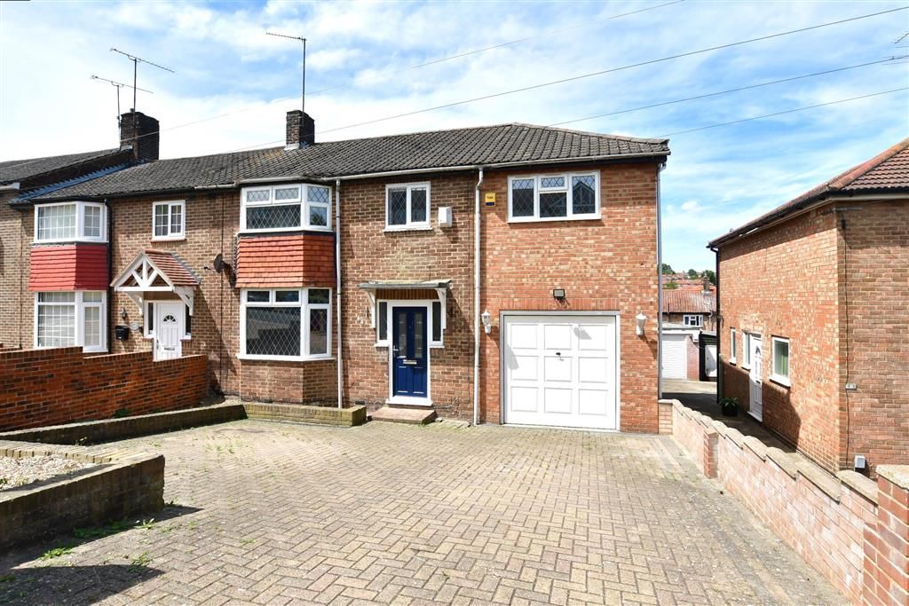 4 bed end terrace house for sale in St. Williams Way, Rochester, Kent