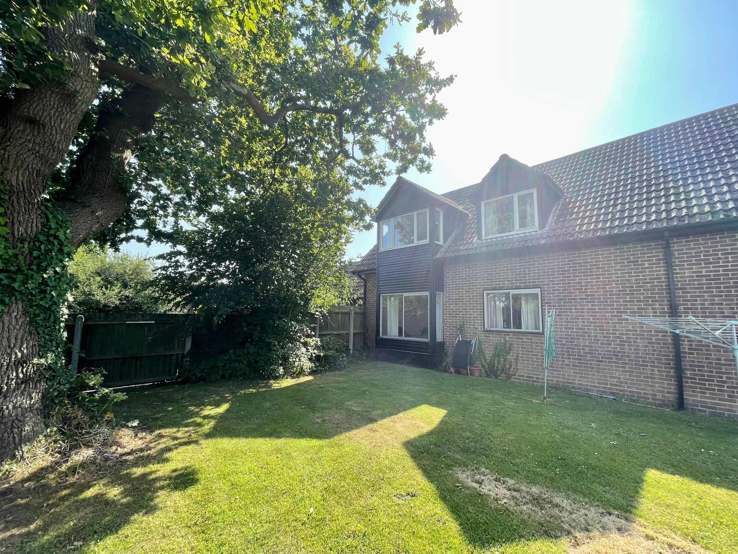 2 bed flat for sale in Anncott Close, Lytchett Matravers, Poole BH16