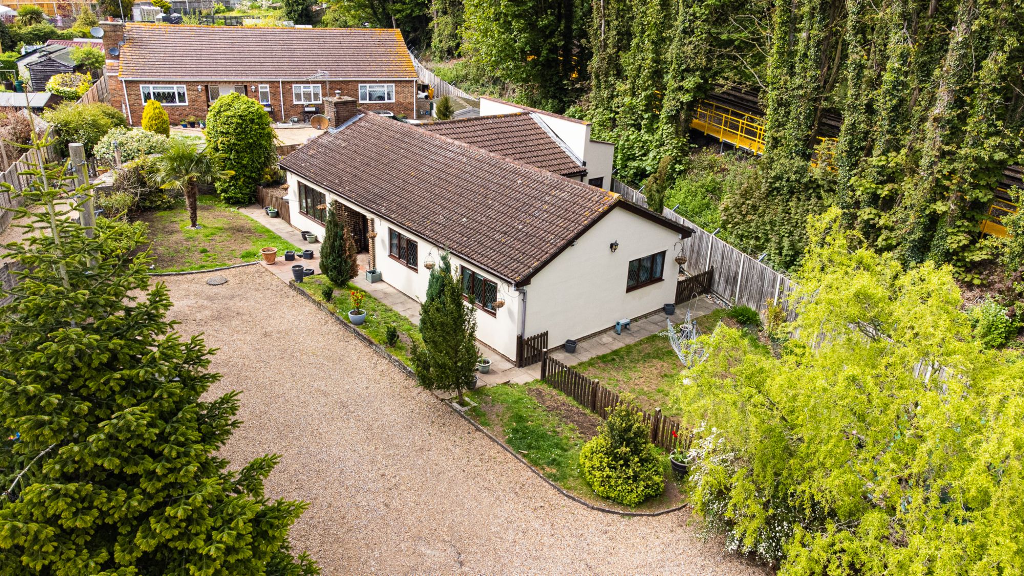 3 bed bungalow for sale in Stonehall Road, Lydden, Dover CT15 Zoopla