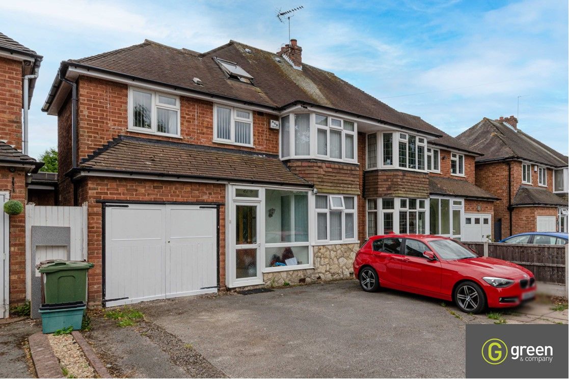 5 bed semidetached house for sale in West Avenue, Castle Bromwich