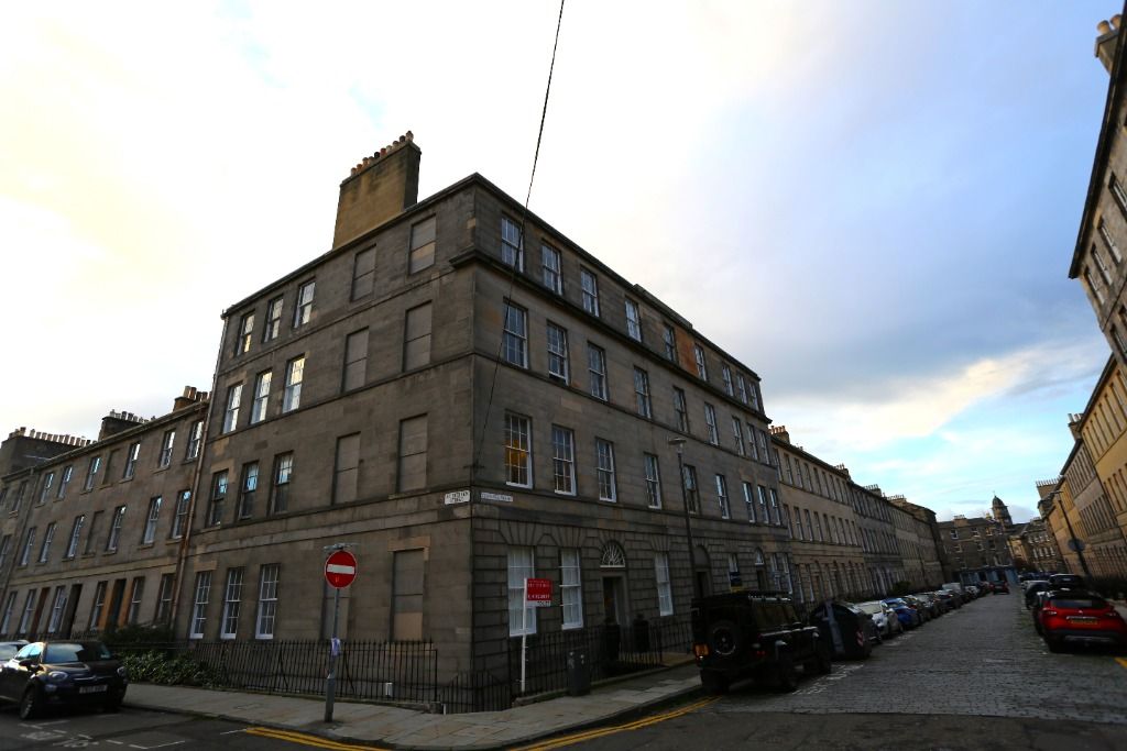 2 bed flat to rent in Clarence Street, Stockbridge, Edinburgh EH3 Zoopla