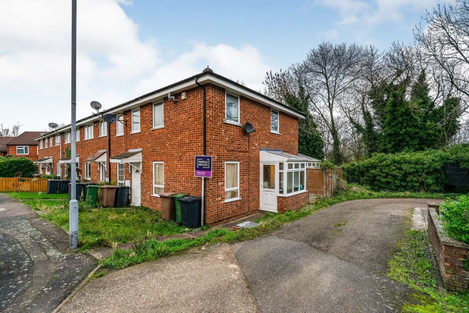 Lawford Close, Luton LU1  