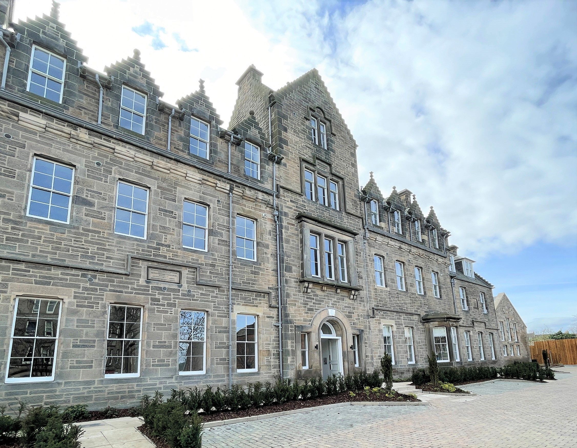 47/13 Ardmillan Terrace, Springwell Development, Gorgie, Edinburgh EH11