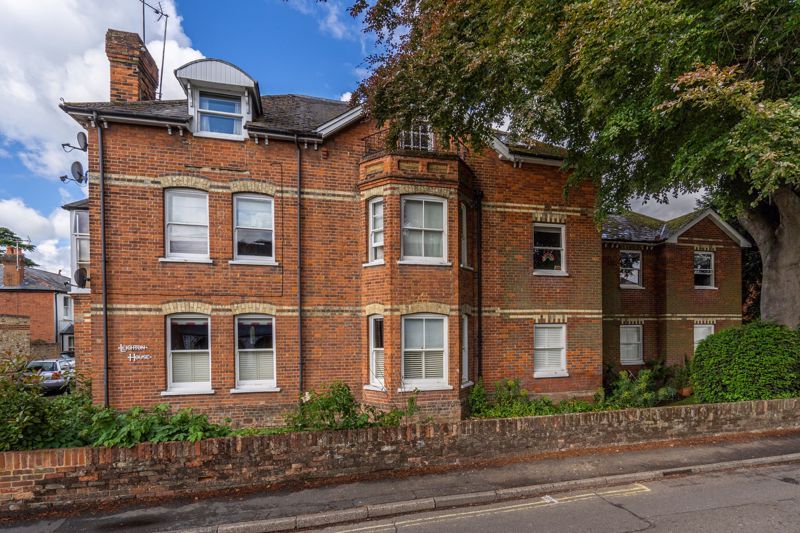 3 bed flat for sale in Glade Road, Marlow SL7 Zoopla