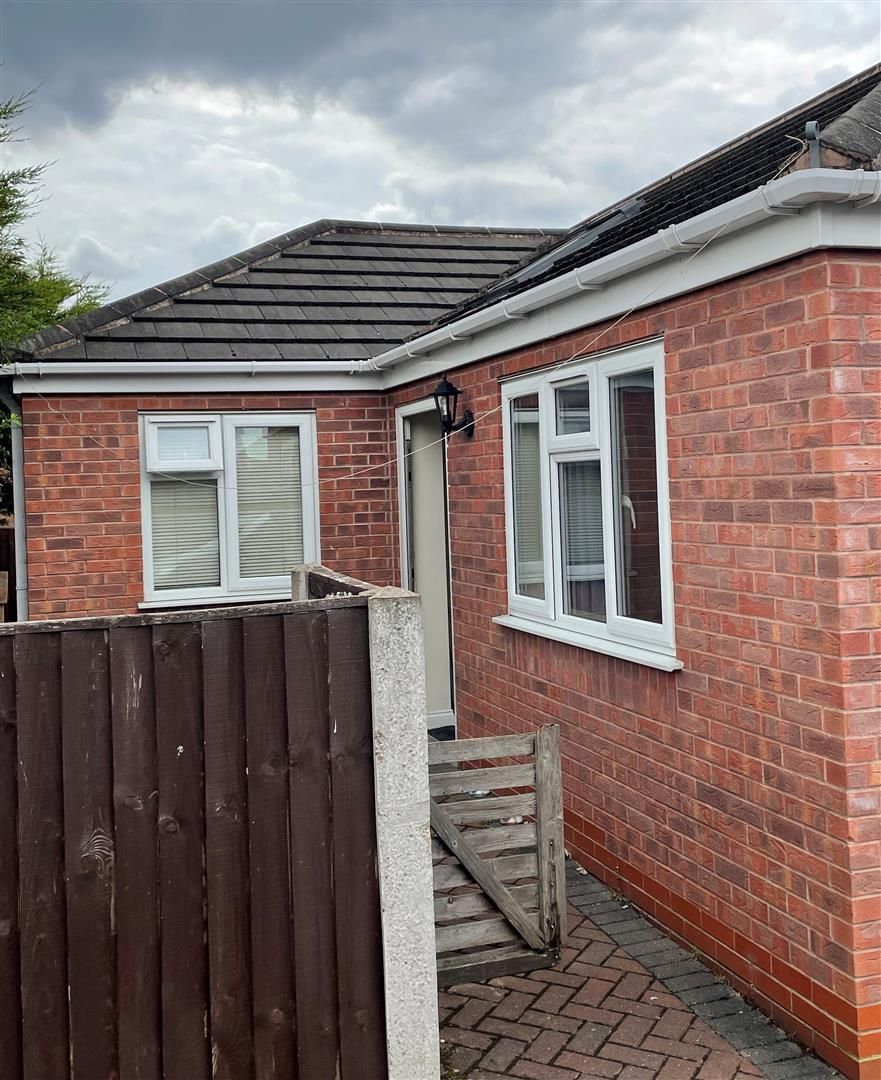 1 bed semidetached bungalow to rent in Gorseway, Clipstone Village