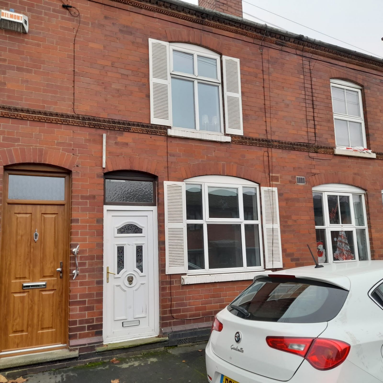 3 bed terraced house to rent in Castle Street, Darlaston, Wednesbury